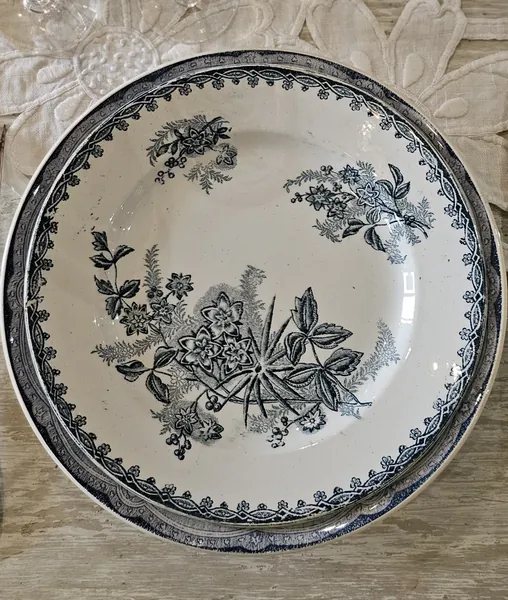 Assiettes terre de fer — nuances bleu et vert